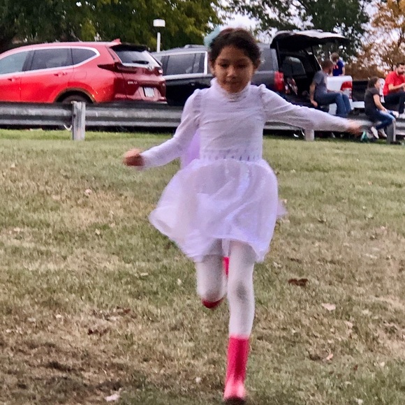 Friday - Picture 2 of 7